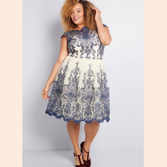Chi chi london exquisite elegance lace dress Clearance